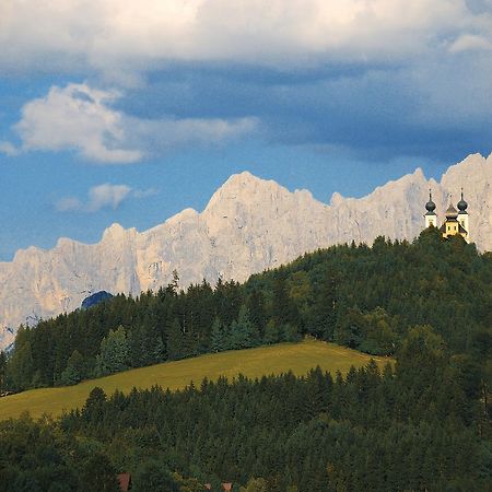 Landgasthof Buchner Admont Exteriör bild