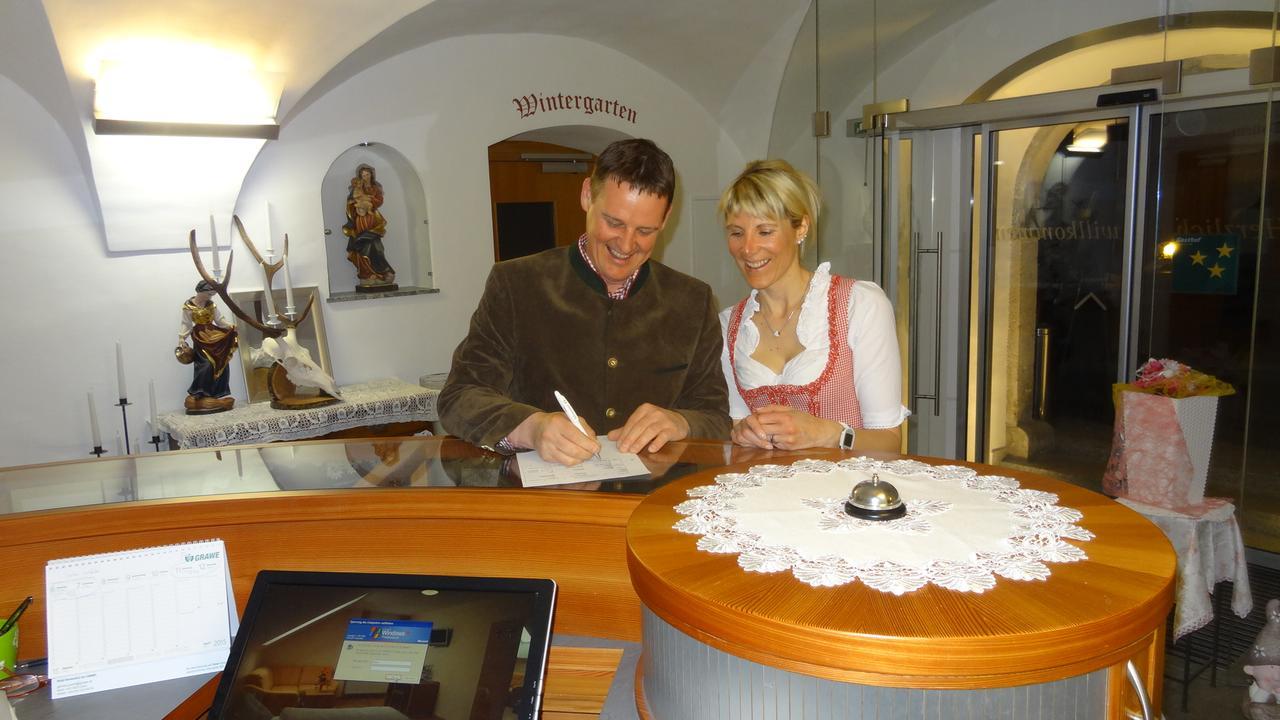 Landgasthof Buchner Admont Exteriör bild